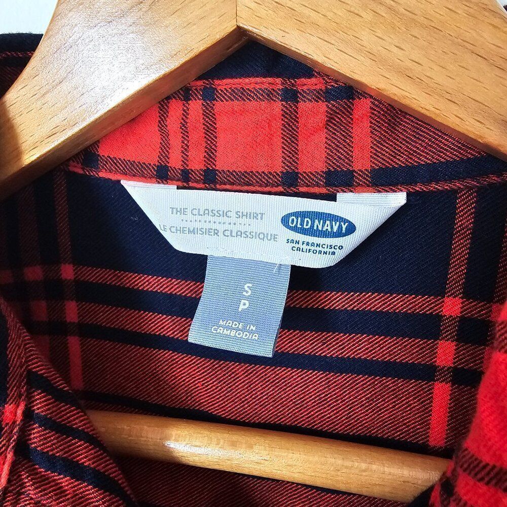 EUC OLD NAVY PLAID THE CLASSIC SHIRT BUTTON DOWN SIZE SMALL WOMENS - Picture 12 of 14